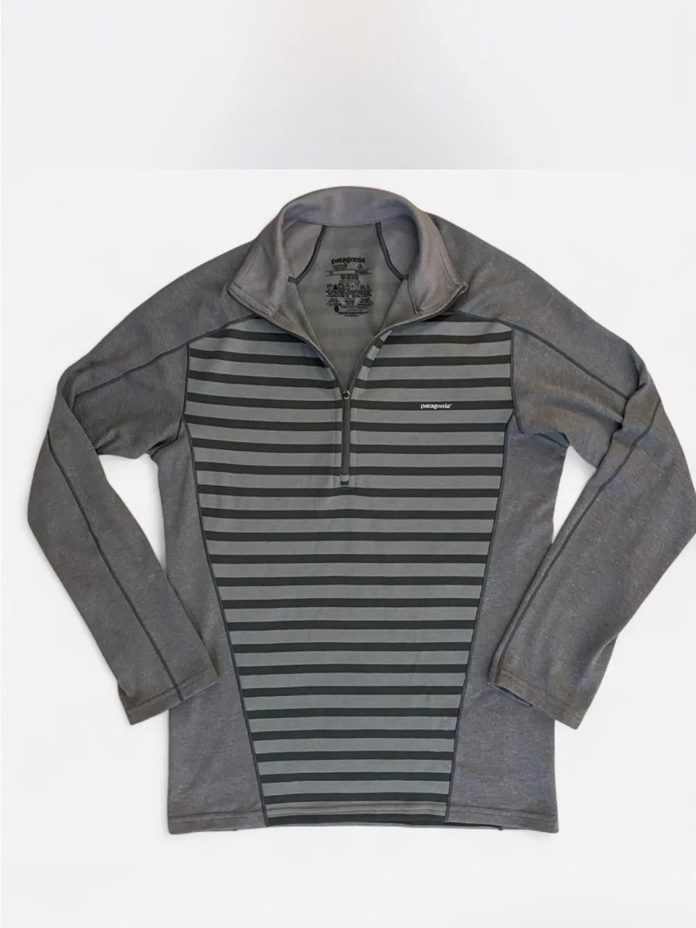 Patagonia Capilene 3 Men’s Gray and Black Striped Half-Zip Pullover Size XS